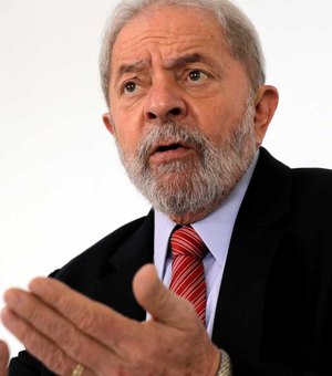 MP pede veto a entrevista de Lula e diz que ex-presidente 'não está acima da lei'