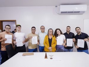 Prefeitura de Palmeira empossa aprovados na 2ª convocação do concurso público