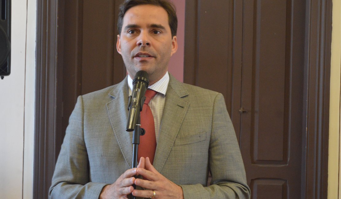 Kelmann Viera pode dar fim a embate no MDB por presidência da Câmara de Maceió