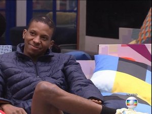Após reviravoltas, Lucas Penteado arruma malas e sai do BBB 21