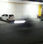 [Vídeo] Motociclistas são flagrados fazendo 'racha' em Arapiraca