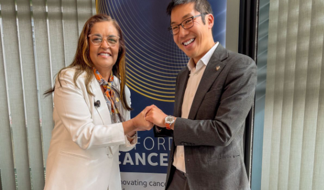 Senadora Eudócia visita cientista na Inglaterra e celebra avanço inédito contra o câncer
