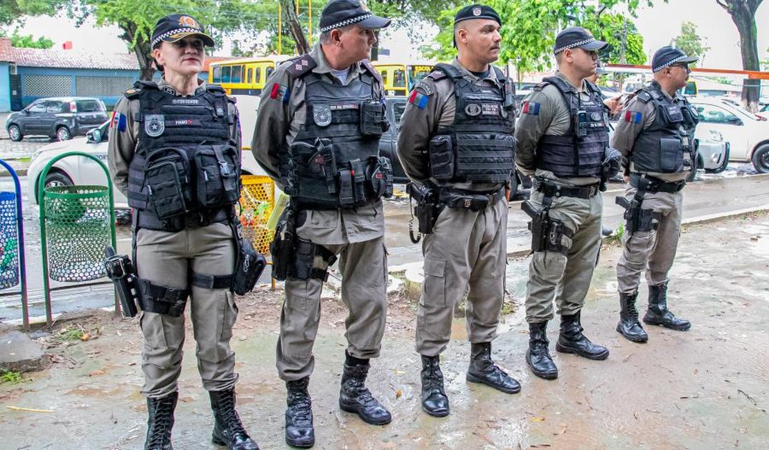 Polícia Militar de Alagoas realiza a segunda edição da 'Operação Paz nas Escolas'