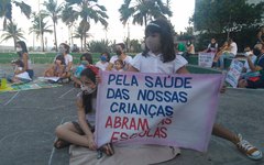 Protesto no Corredor Vera Arruda pediu o retorno das aulas presenciais em Maceió