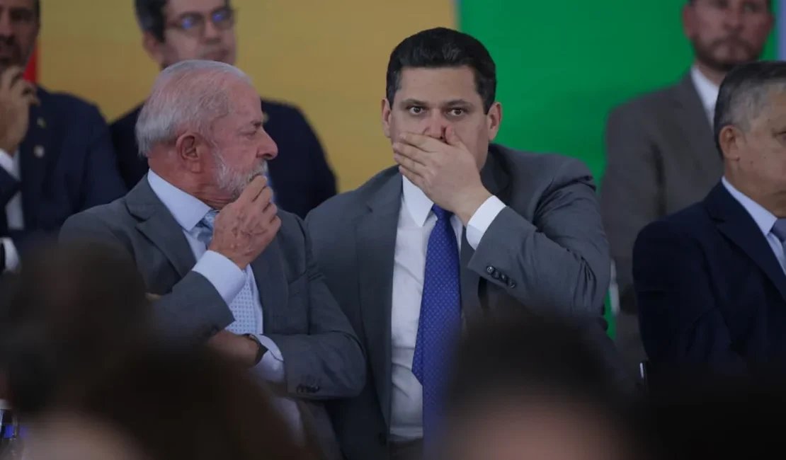 Governo Lula pressiona Alcolumbre por fim da 6x1 antes das eleições