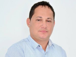 PROS anuncia advogado de Arapiraca como candidato a governador