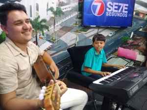 [Vídeo] Lucas Pereira 'O Patrãozinho' e Willian Show são as atrações deste sábado (2) em Coité do Nóia