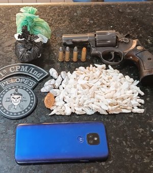 PM apreende 26 armas de fogo e 20 quilos de drogas em uma semana