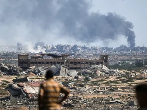 Israel mantém ofensiva em Gaza, mesmo após apelo de Trump