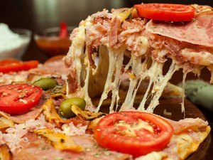 Dia Internacional da Pizza é comemorado com promoções em Maceió
