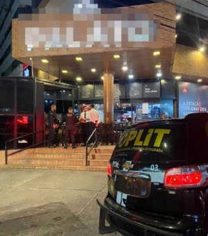 Funcionário de supermercado na Ponta Verde é preso por tentativas de furto no local e em outros comércios