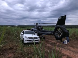 Polícia Federal apreende meia tonelada de cocaína em helicóptero no interior de São Paulo