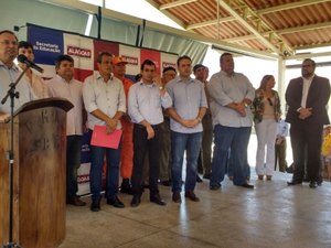 'Escola militar trará mais segurança pública para o bairro Bom Sucesso', diz Renan Filho