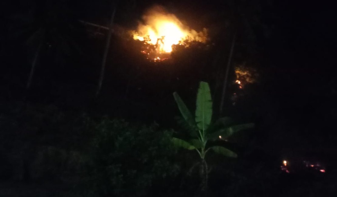 Incêndio em área de vegetação assusta moradores de São Miguel dos Milagres