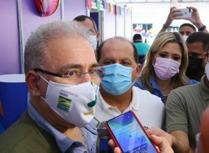 Em Teotonio, ministro da Saúde afirma que Brasil já tem autonomia para produção de vacina