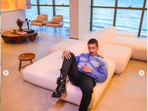 Carlinhos Maia abre as portas de novo apartamento com vista para o mar, em Maceió