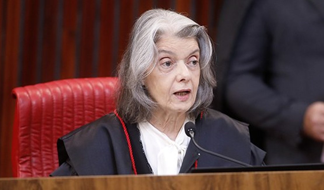 Ministra Cármen Lúcia marca eleição no TSE e antecipa ritos de sucessão