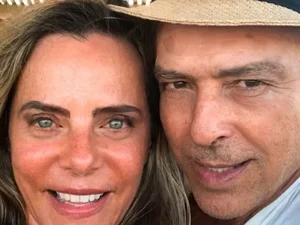 Em foto rara, Bruna Lombardi se declara ao marido, Carlos Alberto Riccelli