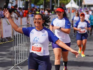 Quinhentos doadores de sangue do Hemoal participam do III Circuito Arnon de Mello de Corrida