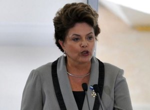 Dilma anuncia reforma ministerial