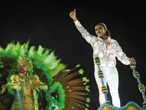 Chorar no começo para sorrir no fim: Marta é tema de samba-enredo do Carnaval do Rio