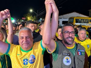 Ao lado de Alfredo Gaspar, Leonardo Dias participa de Arrastão da Direita em apoio a Flávio Bolsonaro