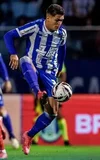 Com gol aos 45 do 2º tempo, Avaí bate CRB e assume 5º lugar na Série B