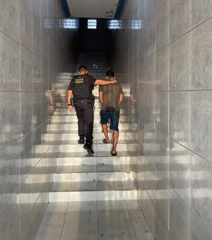 [Vídeo] PF prende homem que induzia criança em Alagoas a produzir fotos e vídeos íntimos