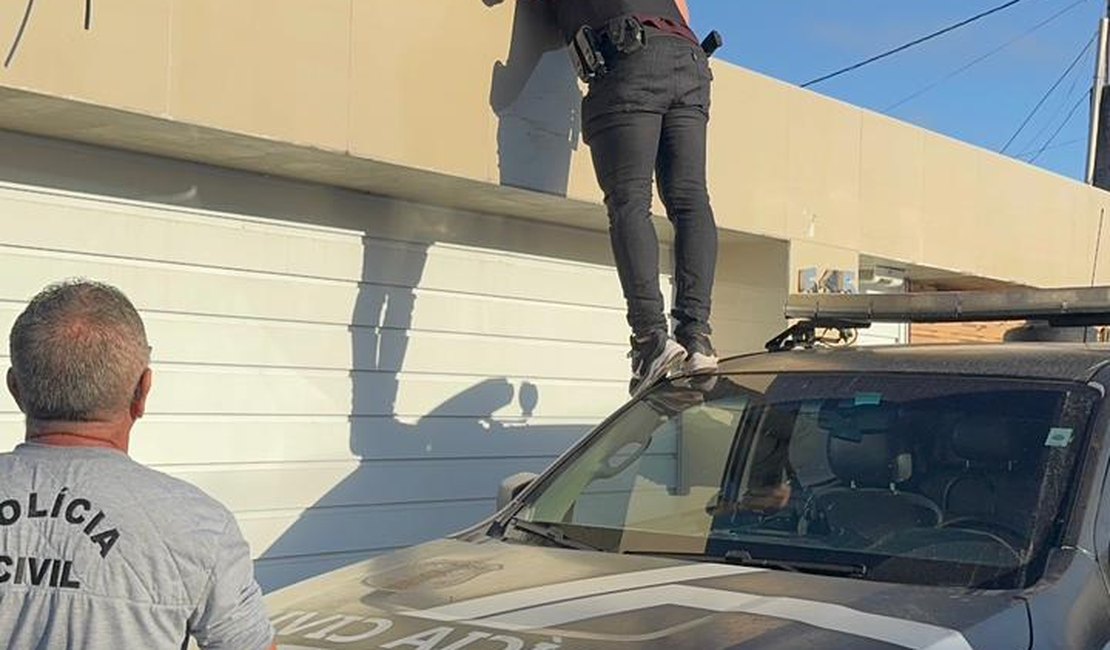 Polícia cumpre mandados contra suspeitos de tráfico e lavagem de dinheiro em Delmiro Gouveia