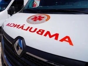 Acidente entre motocicletas deixa duas pessoas feridas na Avenida Menino Marcelo