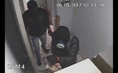 [Vídeo] Polícia divulga imagens de tentativa de assalto a agência bancária 