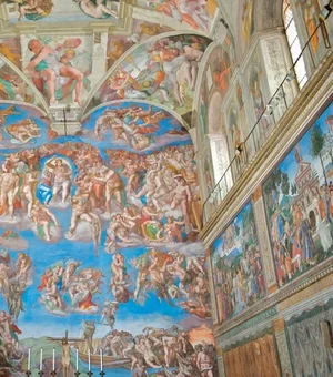 Famosa pintura de Michelangelo passa por restauração na Capela Sistina