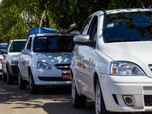 Lei assegura transmissão da praça de táxis e beneficia famílias
