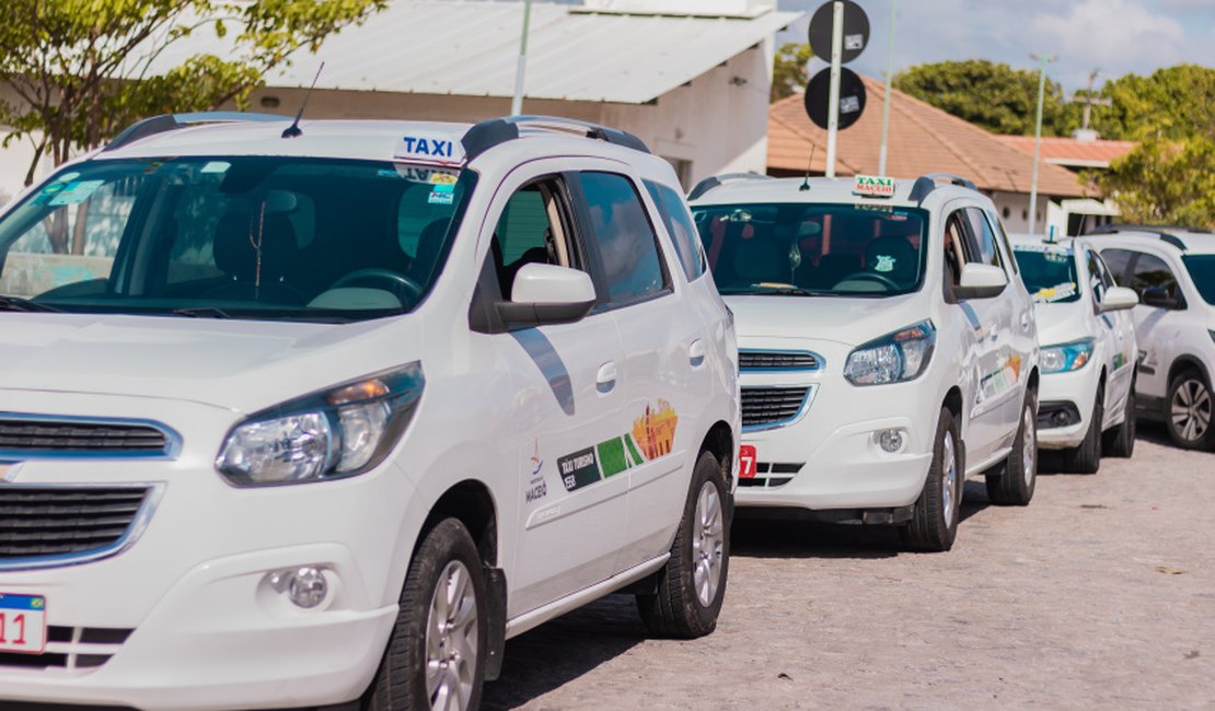 Prazo para renovação anual de permissões de táxi começa nesta terça-feira (23)