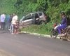 Motorista fica ferido após capotamento na ladeira de Fernão Velho, em Maceió
