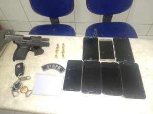 Polícia prende suspeitos de roubo e porte ilegal de arma em Maceió