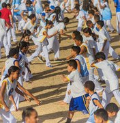 Com 800 estudantes da rede municipal, “Festival de Duplas” encerra projeto Arte Capoeira nas Escolas