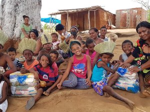 Solidariedade para famílias em risco alimentar em Palmeira dos Índios para um Natal sem fome