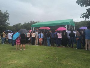 Familiares e amigos se despedem de servidora da Educação em Palmeira
