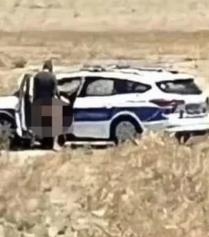 Policiais são flagrados fazendo sexo na viatura em plena luz do dia