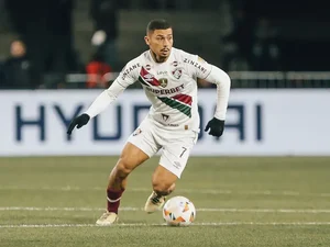 Com tropeço contra o Grêmio, Fluminense perde invencibilidade de 14 jogos na Libertadores