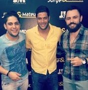 Hulk divide palco com Jorge e Mateus em festival de música na Paraíba