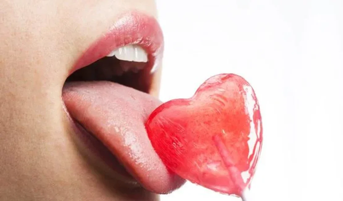 Mulheres preferem sexo oral à masturbação, aponta pesquisa
