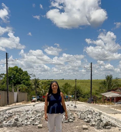 Prefeita de São Luís do Quitunde anuncia pavimentação do assentamento Amor