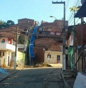 Execução e cárcere privado: casal é atacado por facção rival no Jacintinho