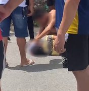 Mulher fica ferida após acidente entre carro e moto na entrada da cidade de Cajueiro