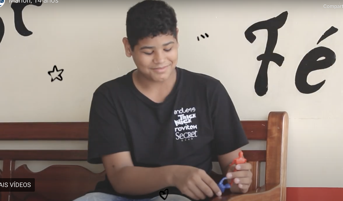 [Vídeo] Conheça a história do Marlon, adolescente que reza para ser encontrado por uma família