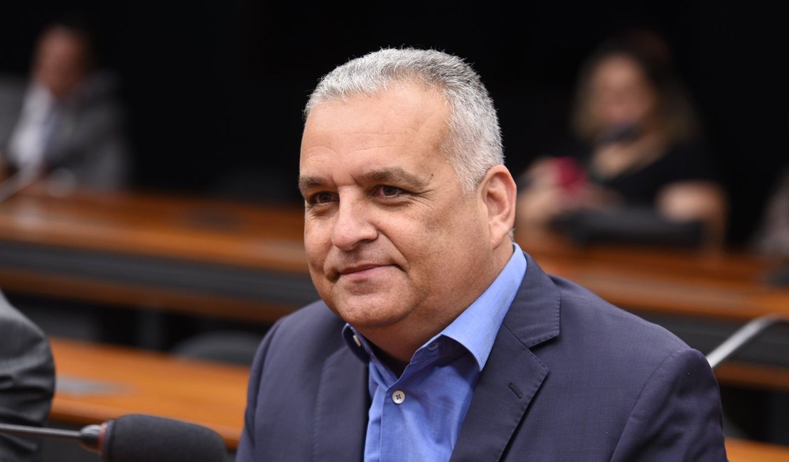 Pesquisa testa pela primeira vez Alfredo Gaspar para governador; veja números