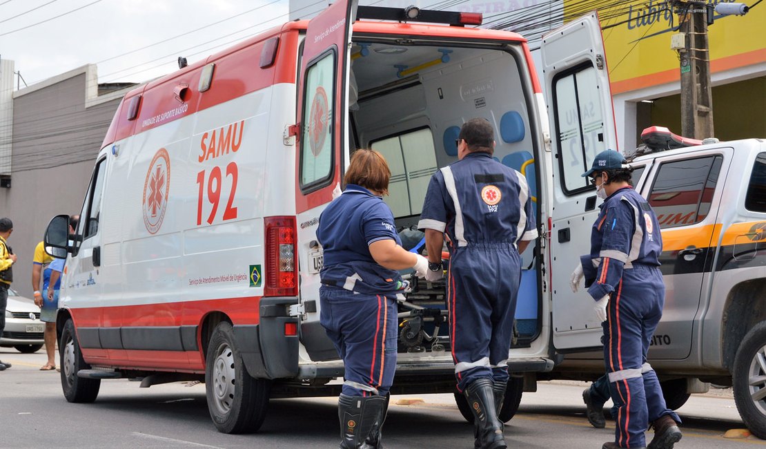 Jovem sofre acidente de trânsito em rodovia de Porto Calvo