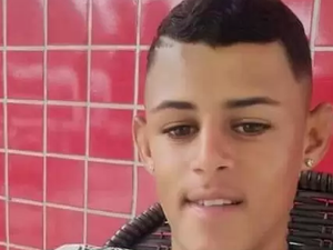 Homens armados invadem casa e matam adolescente em Boca da Mata